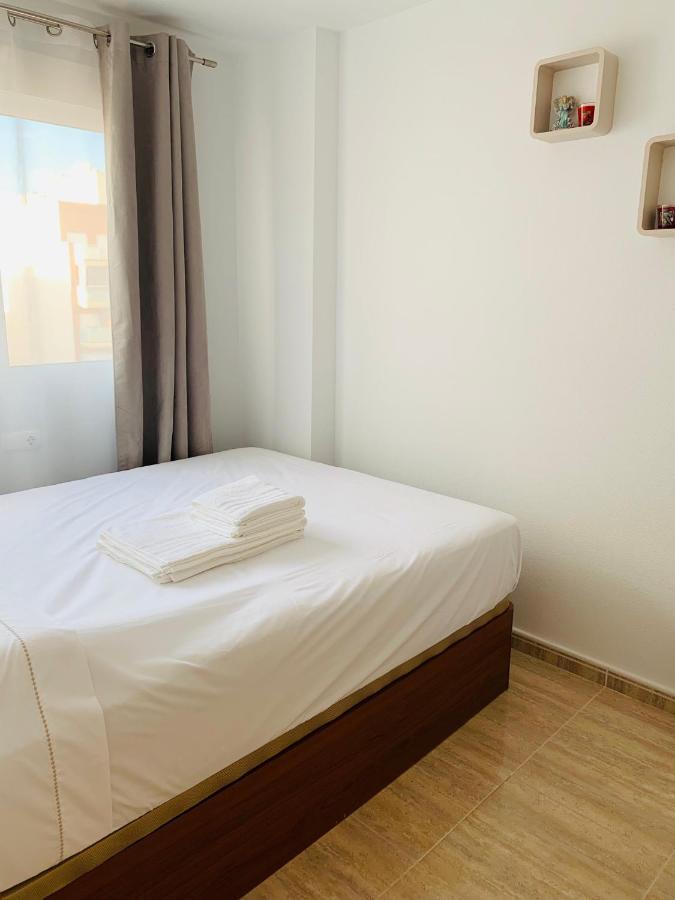 Apartment Torrevieja Eksteriør billede